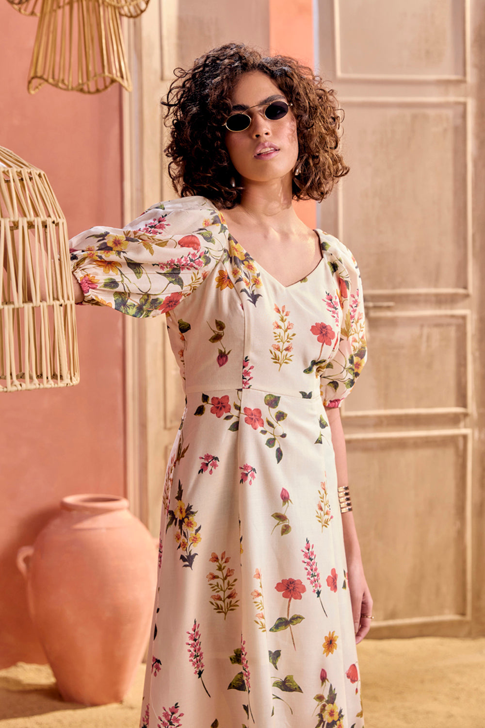 BOHO-CHIC - Dresses - Dresses & Jumpsuits - Dainty Floral Midi Dress - Printed - Sweetheart neckline, puff sleeves, effortless silhouette, vacation-friendly, and perfect for brunch or a sundowner.